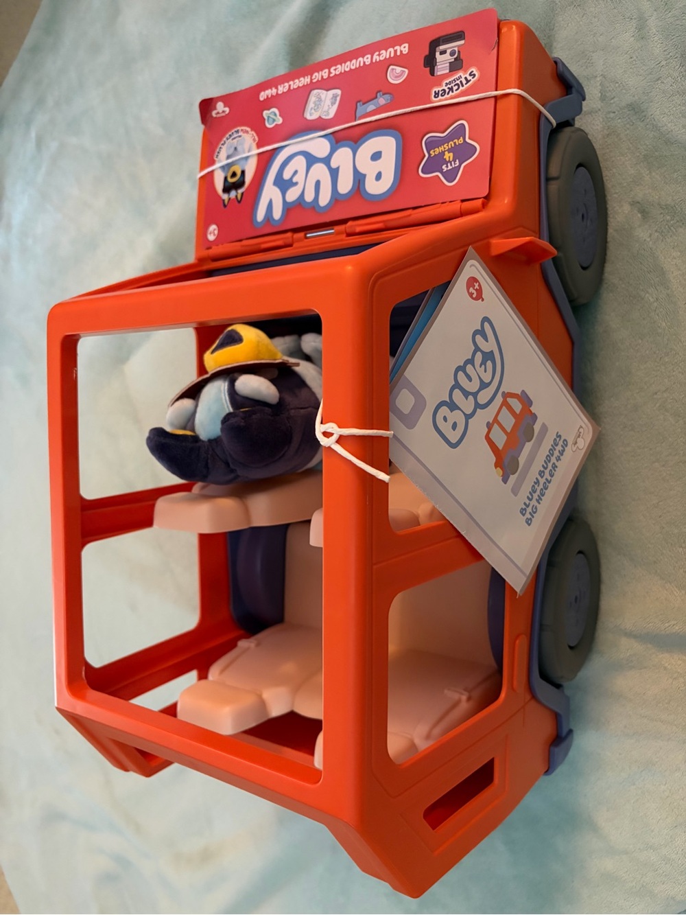 Bluey Buddies Big Heeler 4WD Vehicle Playset with Sunglasses Bluey Plush NIB